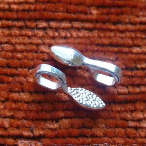 10 supporti per colla piatta per pendenti, perline a cucchiaio placcate in argento da 16x5,5 mm, supporti per pendenti in vetro fuso, supporti per cabochon SS11 immagine 5