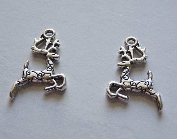 20 breloques en vrac renne, pendentifs animaux recto-verso argentés antiques U168 - France