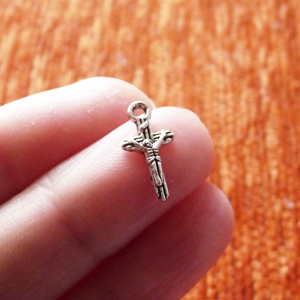 50x Cross Charm, Free Shipping Small Jesus on Cross Crucifix Bulk Charms for Bracelet, Antique Silver Tone Metal Charms C376