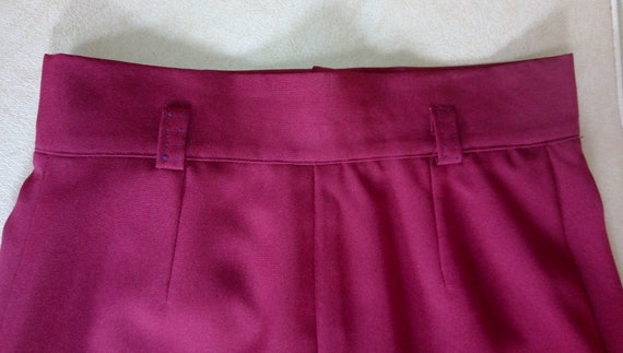 reproduction 50s burgundy skirt - image 4