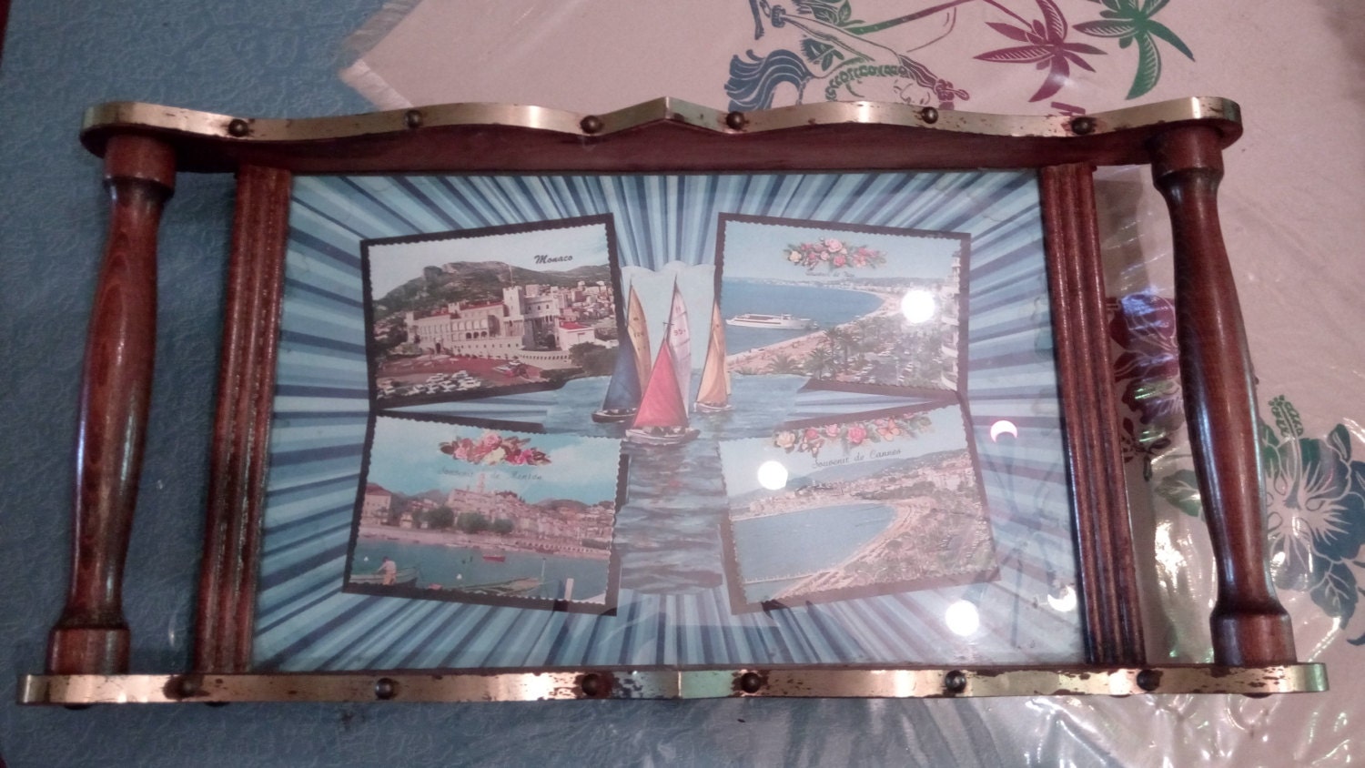 Plateau en Bois et Verre avec Cartes Postale Nice Cannes Menton Monaco