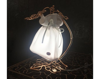 Bedside lamp, fairy lamp, small lamp, wire lamp, sculpture lamp, small table lamp, night lamp, accent lamp, table lamp, light berry lamp