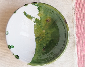 Bol granola/bol de salle à manger vintage marocain Tamegroute vert et blanc moitié-moitié glaçure, bol en céramique fait main, fabriqué à la main