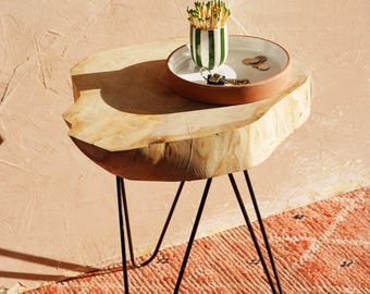 MID-SEASON SALE Handmade Rustic Eucalyptus Wooden End Table, Natural Tree Slice Side Table, Live Edge Accent Table with Hairpin Legs