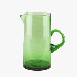 Carafe à eau marocaine en verre recyclé, Le Verre Beldi, durable, fait main, verre de récupération, verre soufflé à la main, verre coloré image 6