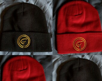 SBTGods Small Beanie in red and black