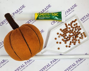 Kit de Abóbora do Zodíaco Blinging - 'Orrible Orange - Kit de Artesanato DIY com Cristais de Topázio para Decorações de Halloween, Outono e Outono | Spooky Craft