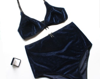Royal Blue Velvet Lingerie Set / velvet bralette and high waist knickers / velvet underwear / velvet underwear / boudoir lingerie set