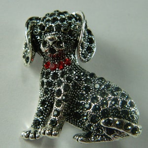 Small Black Puppy With Red Collar Brooch Pin - Cute Black & Red Puppy Dog Doggy Brooch - Dog Costume Bling Perfect For Animal Lovers#B063