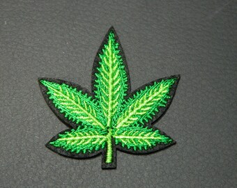 2" Green Iron-On Marijuana Bomangani Wacky Weed Puff Puff Pass Pot Grass Dope The Reefer Ganja Herb The Chronic Leaf Embroidery Patch #B194