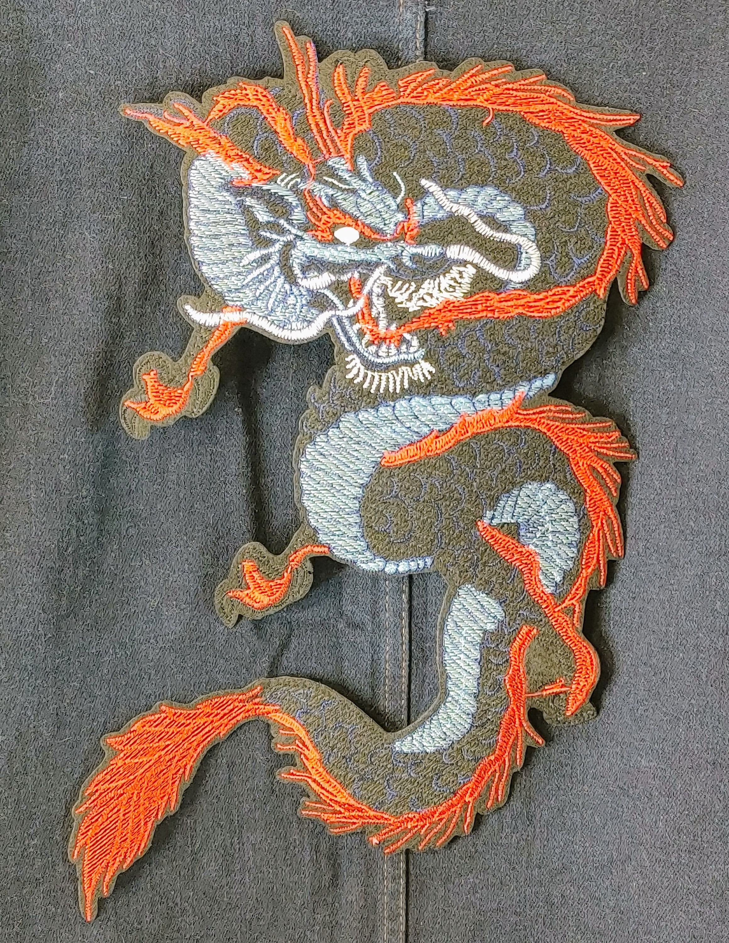 MASSIVE Coiled Chinese Dragon Iron-on Embroidered Dragon Patch Dragon  Embroidery Patch for Clothes, Jackets, Backpacks Dragon Patch AA42 