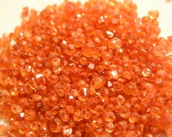 Garnet crystals RARE fanta orange small 3-8mm 10 carat lots
