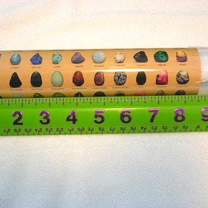 Rock & Mineral educational find sort identify kit w/color picture chart and stones