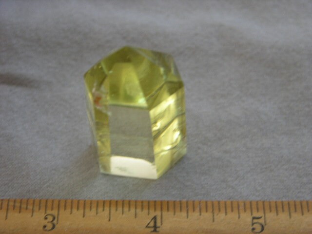 Magnifique Citrine Naturelle Du Brésil – 5.15 Carats – Taille Coussin – Chauffée