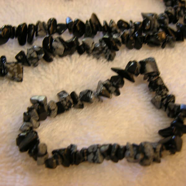 Snowflake obsidian necklace and matching bracelet polished chips 32 inch