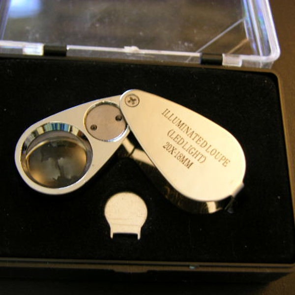 Jewelers lighted magnifying lens loupe 20x18mm w/case 20 x magnification wide 18mm field of view