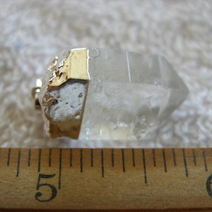 Quartz crystal point pendant with silver bail 3/4-1.25 inch DG31