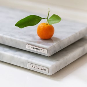Vassoio in marmo realizzato in vero marmo, ideale per decorare o utilizzato come tagliere