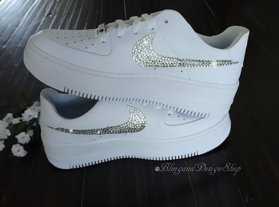 Swarovski Damen Nike Air Force 1 Sage Low All White Sneakers | Etsy