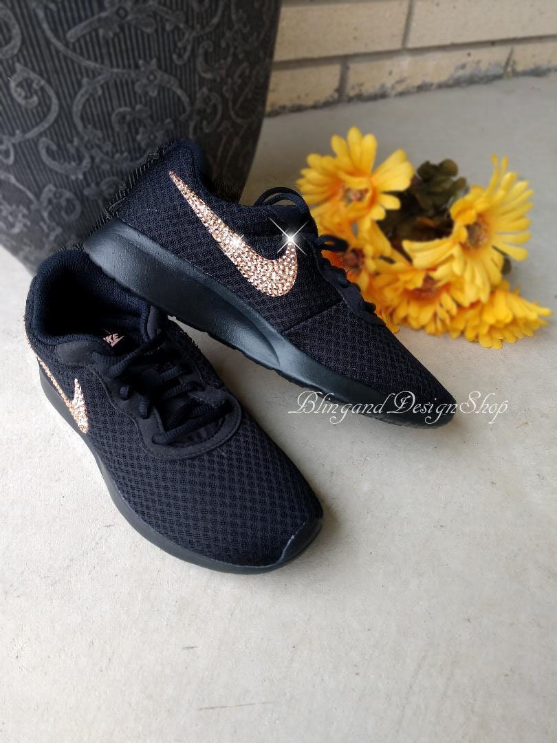 nike tanjun womens black and rose gold
