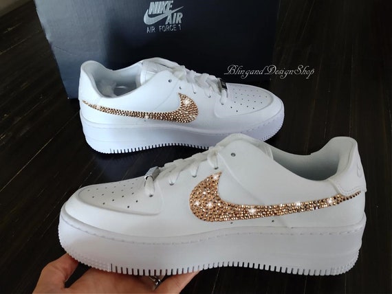 tenis nike con cristales swarovski