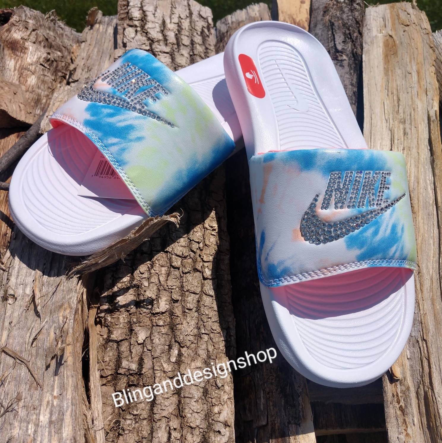 women's nike tie dye slides