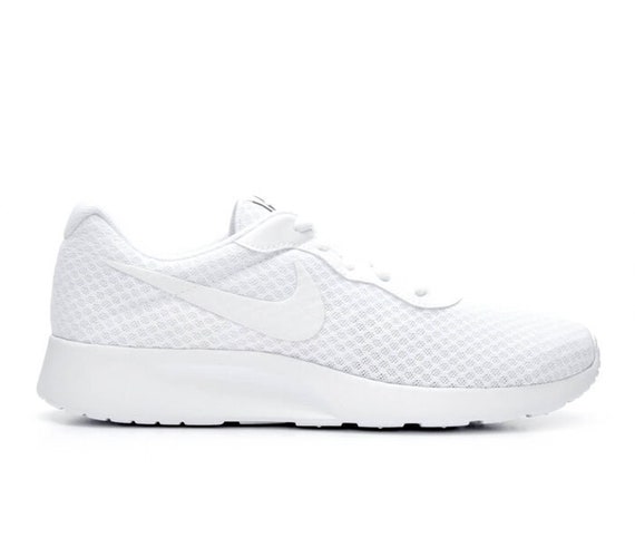 nike tanjun full white