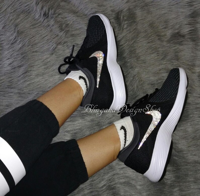nike revolution 4 black womens