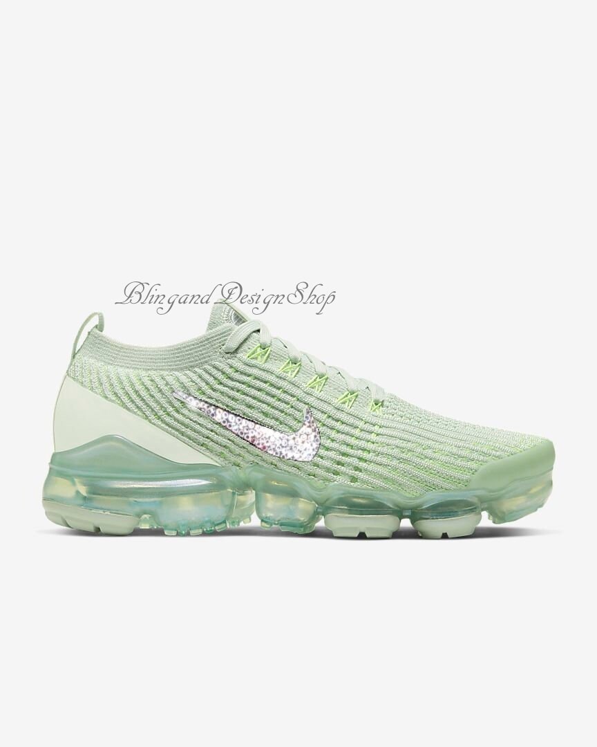Nike Pink Air VaporMax Flyknit 3 Sneakers SSENSE Canada