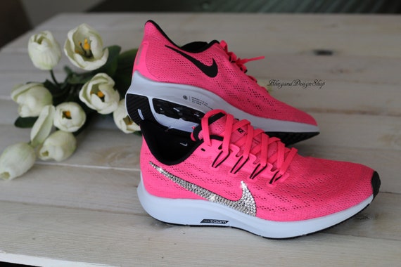 nike pegasus 36 hyper pink
