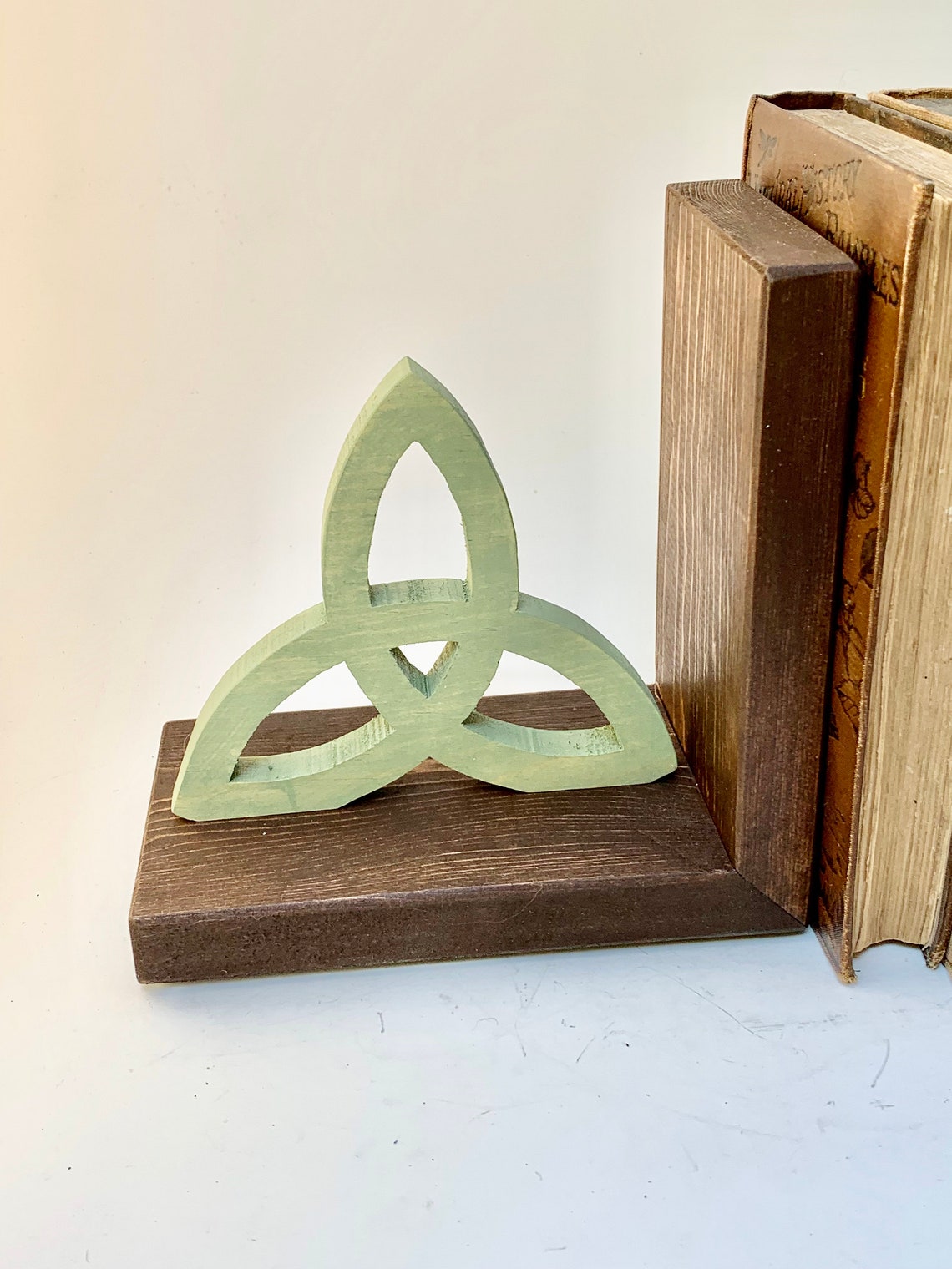 White Celtic Knot Bookends Infinity Knot Green Love Knot Etsy
