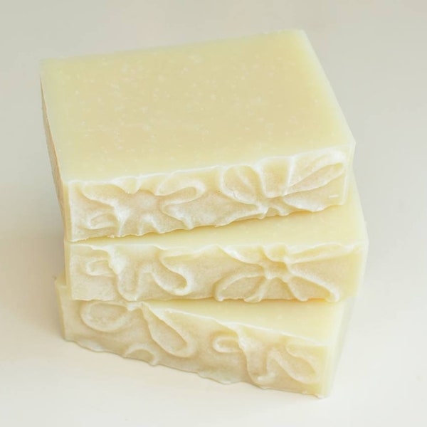 Natural White Zinc Soaps Made in Small Batch in French Riviera on Request