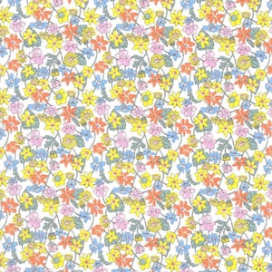 Carmella Daisy C Liberty of London Fabric - Tana Lawn Cotton - Floral