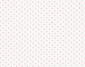 白いピケ生地に小さなピンクのドット柄（Fabric Finders 作）