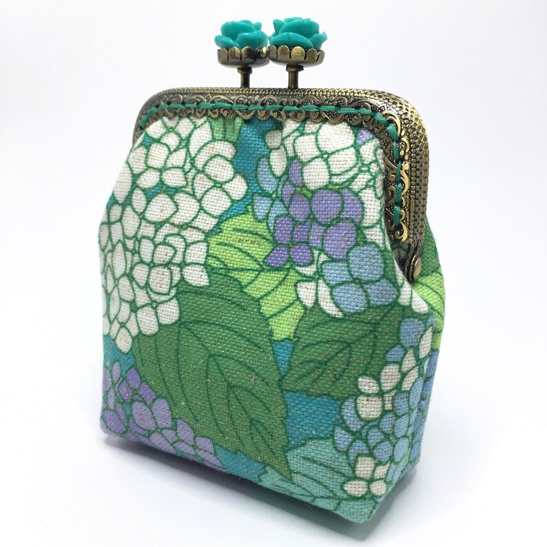 WoleaHandmade Clip Exchange Fabric Purse Women/'s Purse Purse Bag Coin Bag Flowers