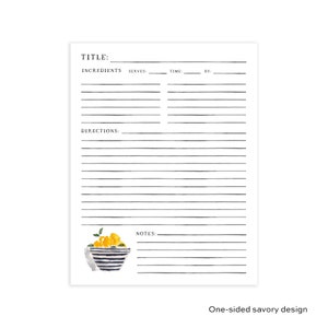 K&ouml;nnte beinhalten: Eine wei&szlig;e Rezeptkarte mit schwarzem Text, der Title, Ingredients, Serves, Time, By, Directions und Notes enth&auml;lt. Das Layout umfasst horizontale Linien zum Schreiben und eine Aquarellillustration von gelben Zitronen in einer Schale.