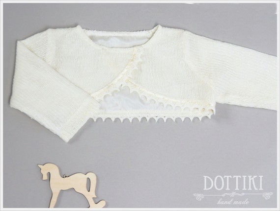 Baby white shrug 2025