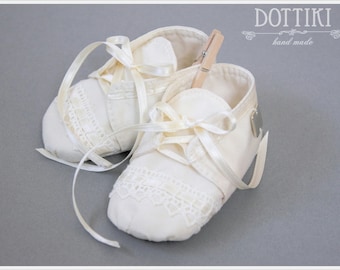 Baby Christening Shoes, Silk Booties, Baby Gift, Personalised Shoes, Baptism Shoes, Baptism Booties