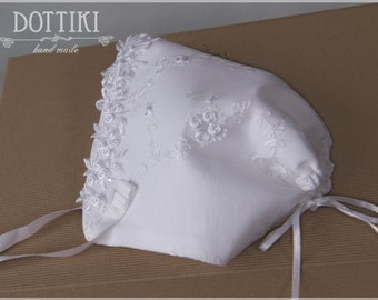 Baby Girl Silk and Lace Bonnet
