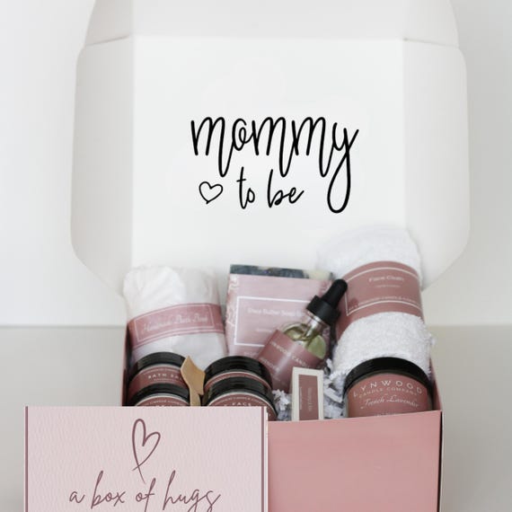 Mom to be Gift, Expecting Mom Gift Basket for Her, Pregnancy Gift Basket, Baby Gift Basket, First Time Mom Gift, Gifts for Pregnant Women