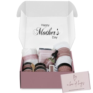 A beautifully curated Gift Basket for a mom who deserves pampering.