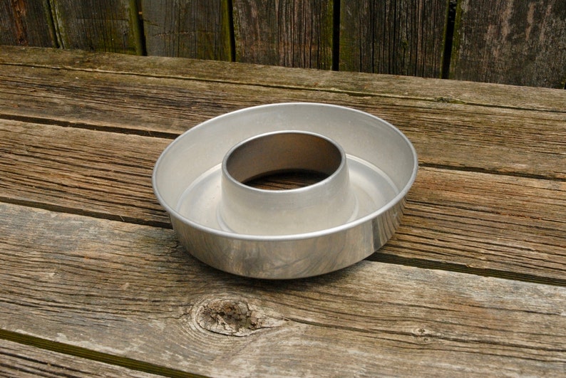 Vintage Round Aluminum Jello Mold Vintage Jello Ring Etsy