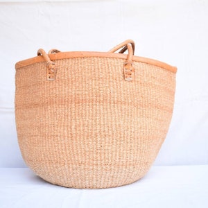 Kiondo bag, sisal bag, tote bag, brown handmade sisal and leather bag.