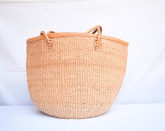 Kiondo bag, sisal bag, tote bag, brown handmade sisal and leather bag.