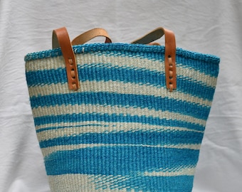 Handwoven sisal kiondoo tote bag