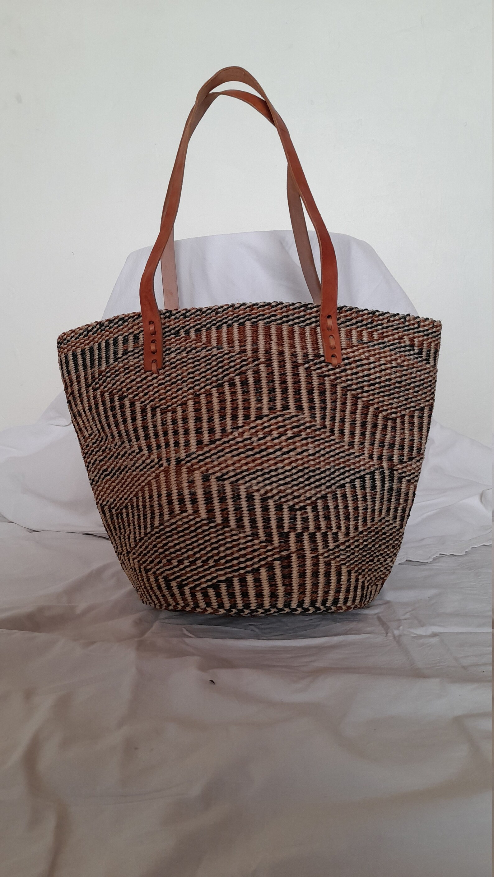 Hand Woven Sisal Tote Bag in Natural Color. | Etsy