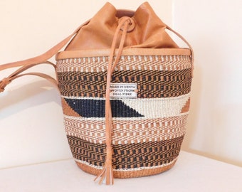 Handwoven Sisal  Bag  with Leather Straps.