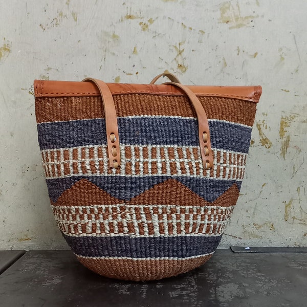 Handwoven sisal kiondoo handwoven handbag