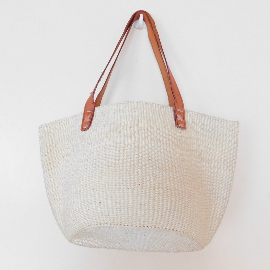 Handwoven Sisal Tote Bag in White With Leather Straps. - Etsy