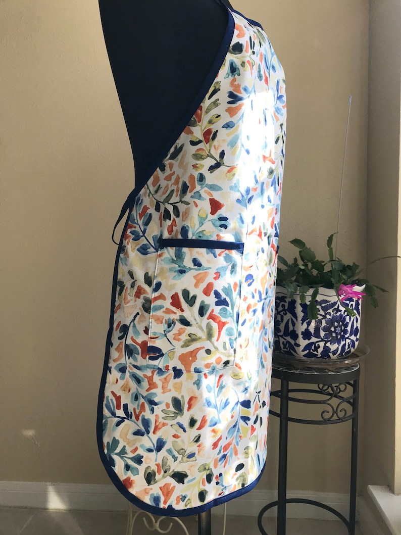 Floral Apron With Pockets Personalized Apron Kitchen Apron Etsy Ireland